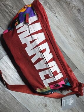 Disney x Marvel | XL Fanny Pack / Belt Bag Unisex *NWT